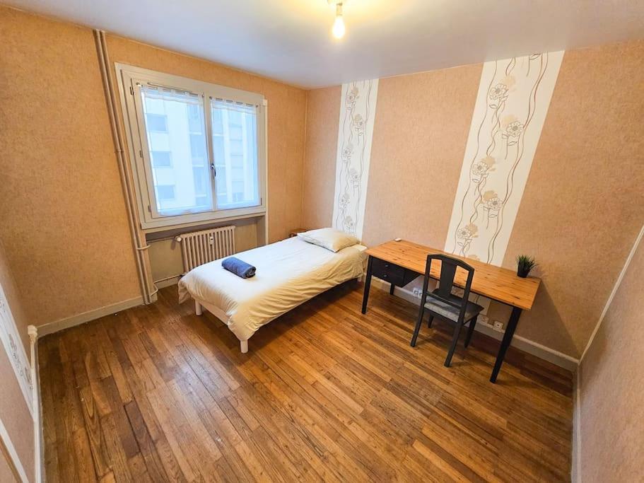 סן-אטיין Le Bergson 3 Chambres Stationnement Gratuit מראה חיצוני תמונה