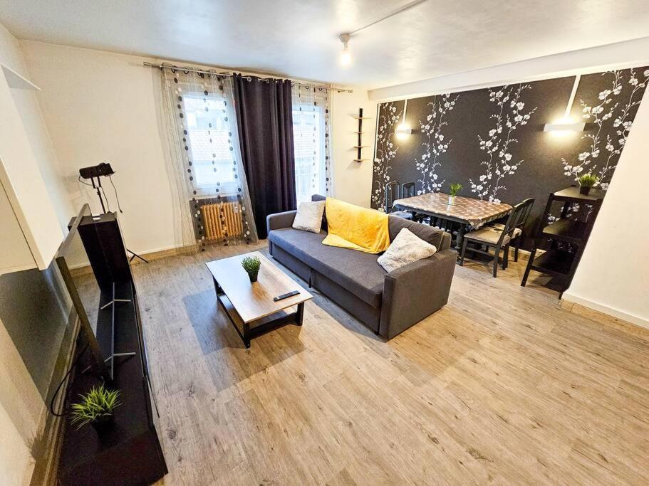 סן-אטיין Le Bergson 3 Chambres Stationnement Gratuit מראה חיצוני תמונה