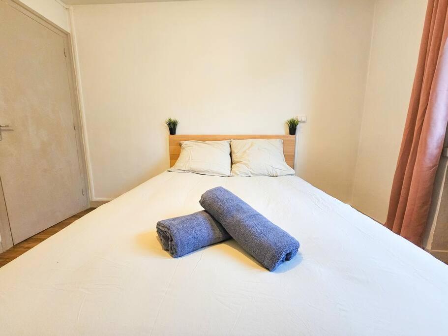 סן-אטיין Le Bergson 3 Chambres Stationnement Gratuit מראה חיצוני תמונה