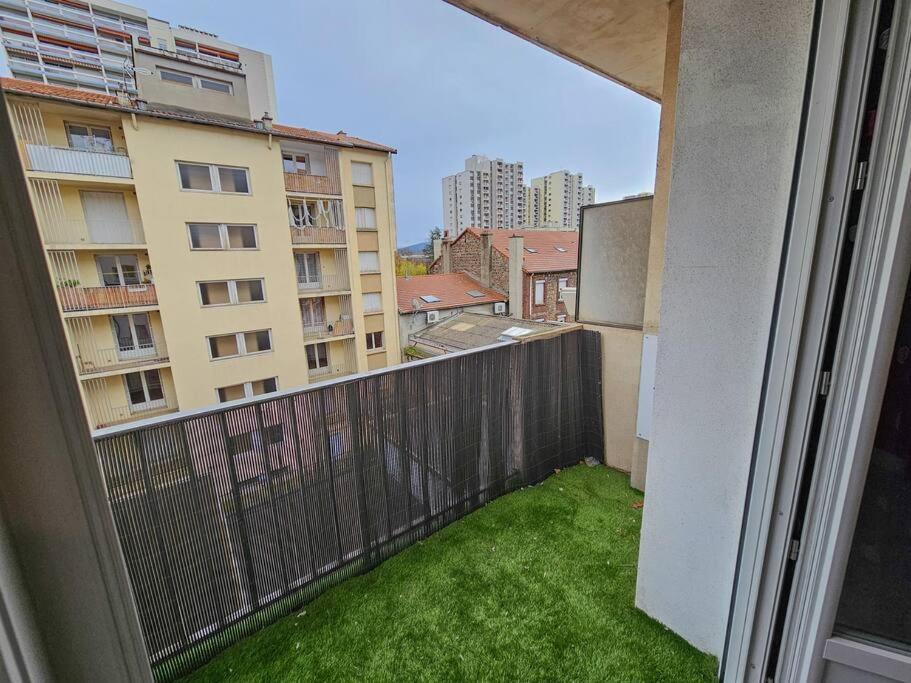 סן-אטיין Le Bergson 3 Chambres Stationnement Gratuit מראה חיצוני תמונה